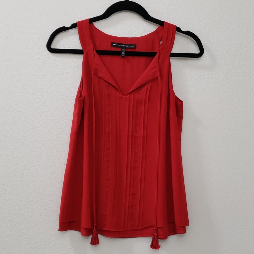 WHBM Red Top - Picture 3 of 6
